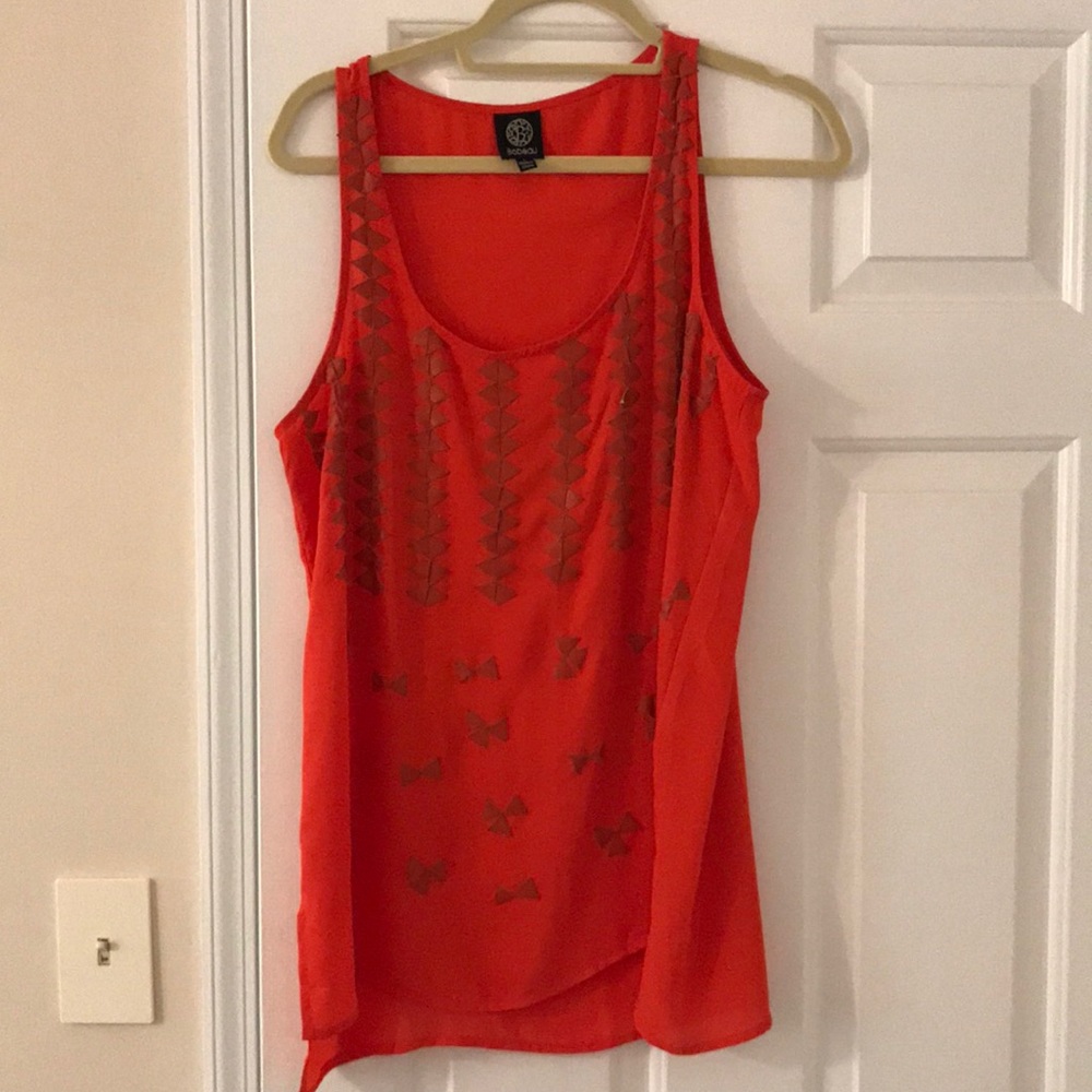 Bright tank with faux leather detail